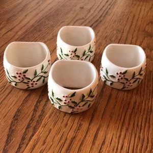 Holly Napkin Rings